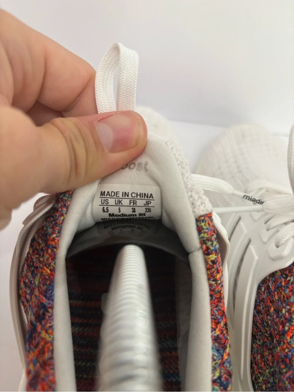 adidas ultraboost size 6.5 - Picture 6 of 9